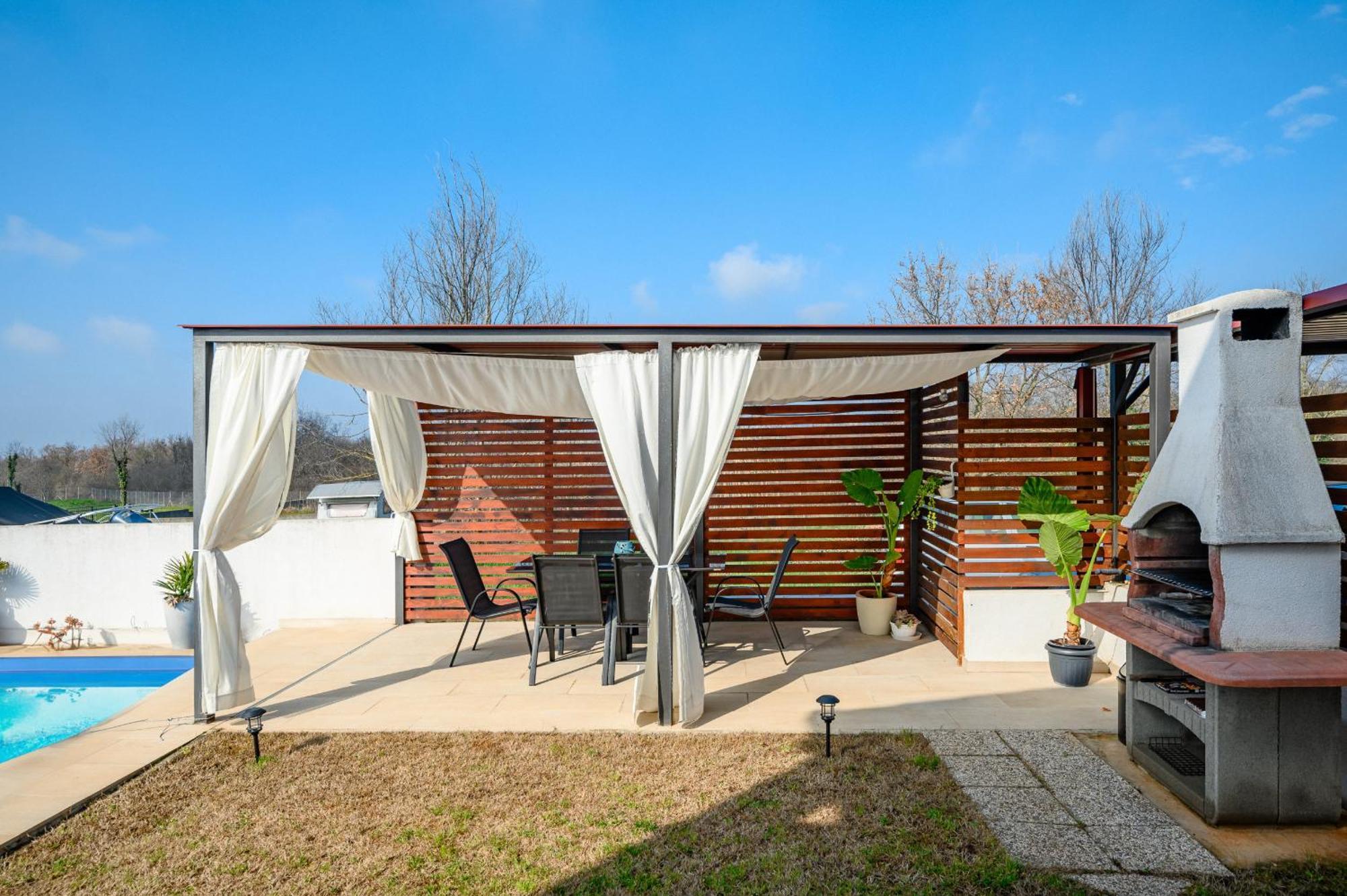 Charming Apartments Rose 1&2 With Pool Πόρετς Εξωτερικό φωτογραφία