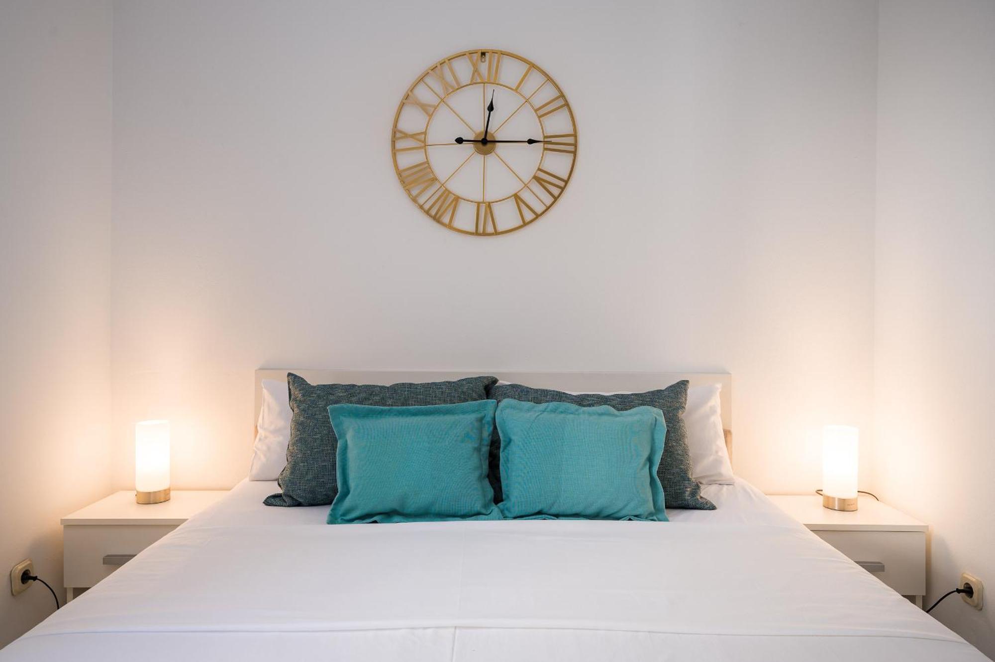 Charming Apartments Rose 1&2 With Pool Πόρετς Εξωτερικό φωτογραφία